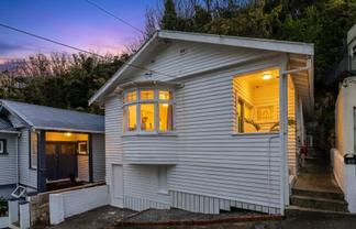49 Adams Terrace, Aro Valley
