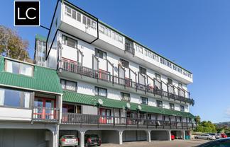 32/46 Hiropi Street, Newtown