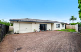 2/66 Willis Road, Papakura