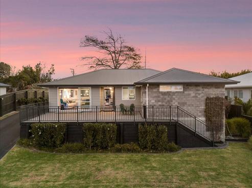 31 Valley View Way, Bethlehem