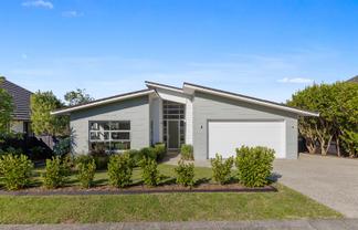 6 Fennell Crescent, Millwater