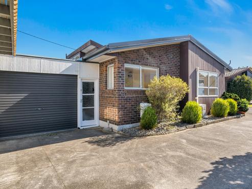 2/24 Neal Avenue, Glenfield