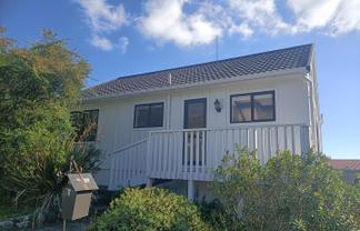  16 Newman Drive, Enner Glynn