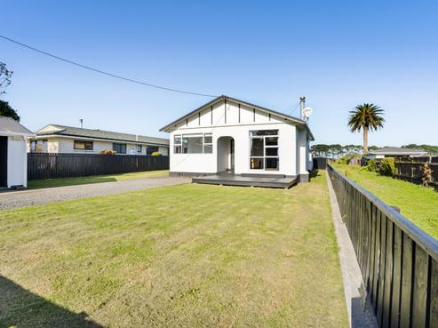121 Ihaia Road, Opunake