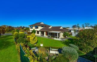 32 Ben Nevis Drive, Broomfield
