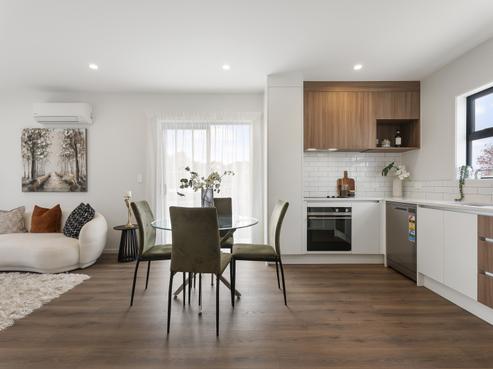 24 Moa Road, Point Chevalier