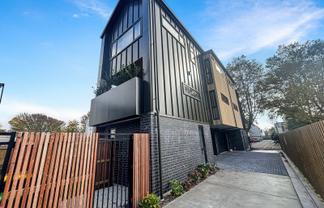 2/166 Chester Street East, Christchurch Central