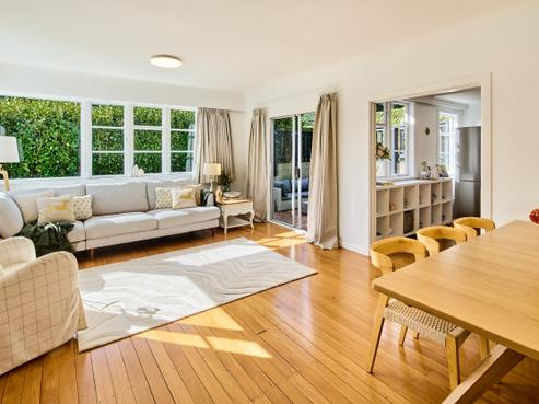 41 Raroa Terrace, Tawa