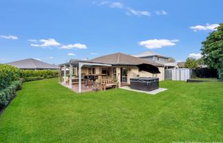 12 Maurice Stanton Place, Shirley