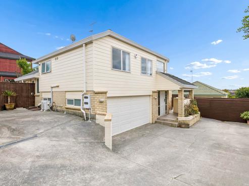 2/34 Wiltshire Place, Somerville