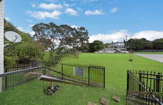 64E Coxhead Road, Manurewa