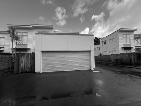 42/3 Wagener Place, Mount Albert