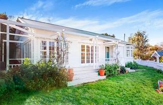 43 Trelissick Crescent , Ngaio