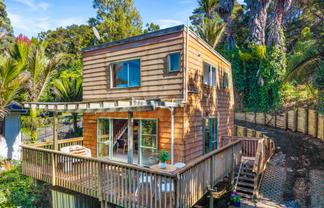 281 Huia Road, Titirangi
