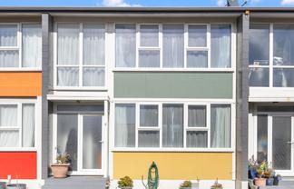 5/55 Apu Crescent, Lyall Bay