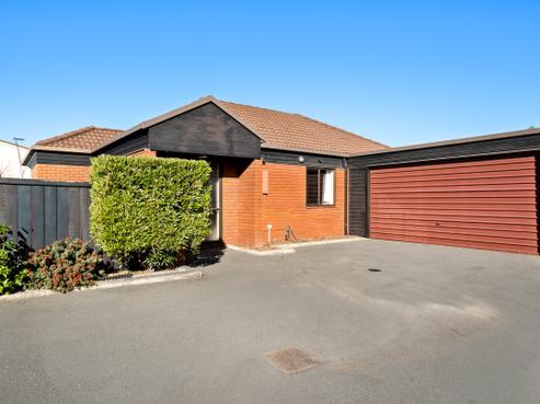 8B Angela Street, Upper Riccarton