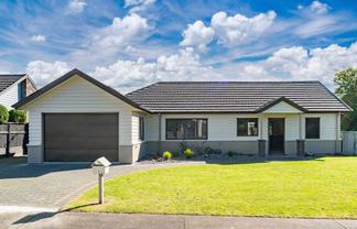 1/1 The Moorings, TWO MILE BAY
