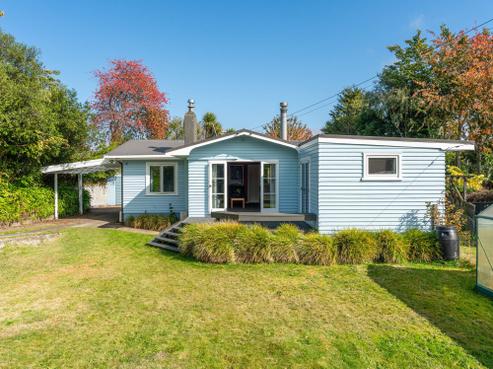 16 Matipo Street, Taupo