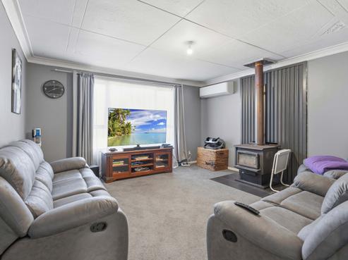 150 Moulson Street, Strathern