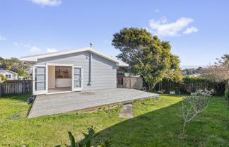 17 Moult Street, Titahi Bay
