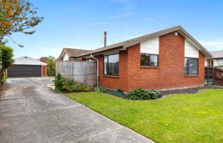 58 Cowes Street, Avondale