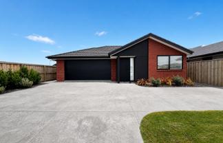 5 Chambers Avenue, Ravenswood