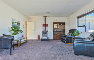 2/107 Gascoigne Street, Raureka