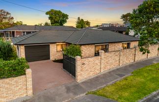 70A Sturges Road, Henderson