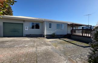 24A Woodford Avenue, Henderson