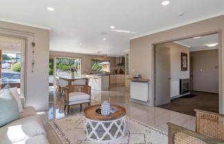6C Highfield Place, HIGHLANDS PARK