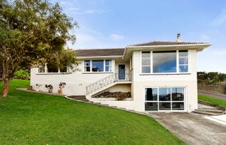 27 Magnolia Grove, Maungaraki