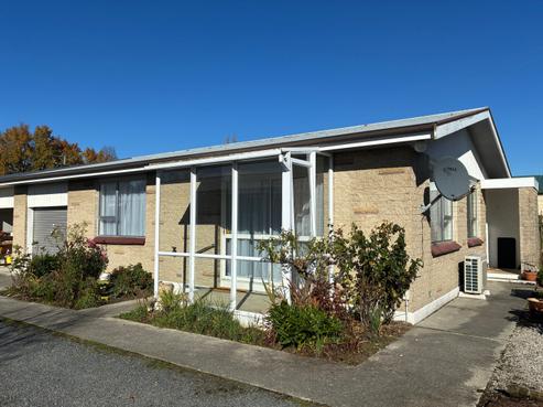 2/12 Chaucer Street, Milton