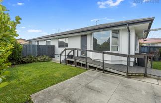 1/10 Stacey Place, Woolston