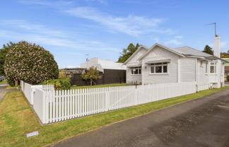 24 Twelfth Avenue, Avenues