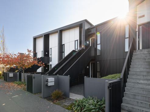 8/283 Brougham Street, Sydenham