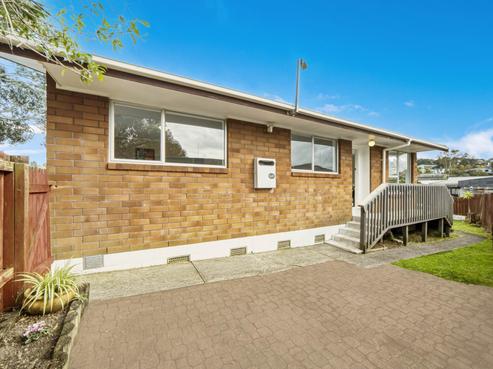 2/82 Moore Street, Hillcrest