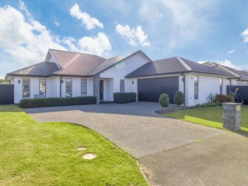 66 Bronco Drive, Aidanfield