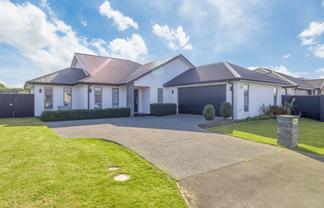 66 Bronco Drive, Aidanfield