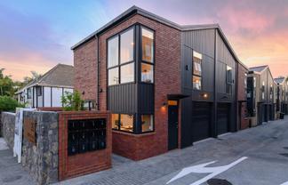 8/26 Owens Road, Epsom
