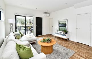 2/75 McAnnalley Street, Manurewa