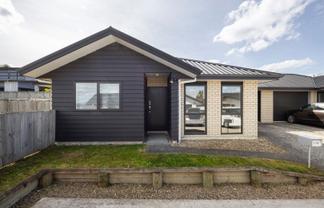 68 Sylvester Crescent, Flagstaff