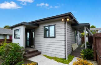 14B Courant Place, Clover Park