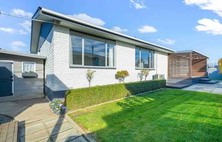 86 Robertson Street, Gore