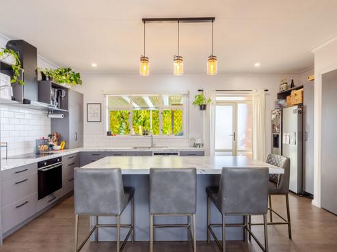 38 Racecourse Road, Waipukurau and Surrounds