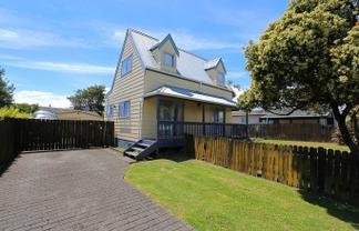 27 Burundi Avenue, Clendon Park