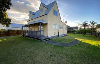 27 Burundi Avenue, Clendon Park