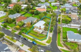14 Dickey Street, New Windsor