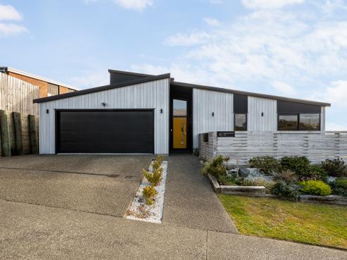 4 Lemonwood Way, Woodridge