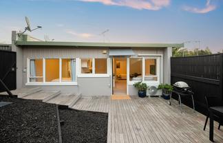 8/146 St Johns Road, Meadowbank