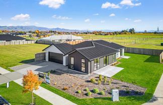31 Whitehall Drive, Springlands